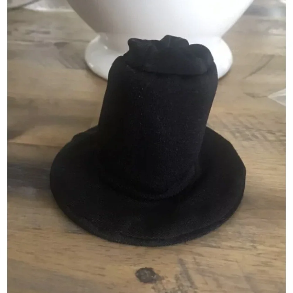 Bunny Finger Puppet White Rabbit in Black Hat Play Magician Magic Peek a Boo